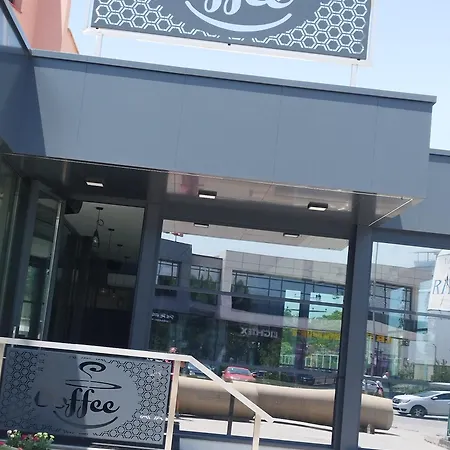 מלון Philippopolis 3*