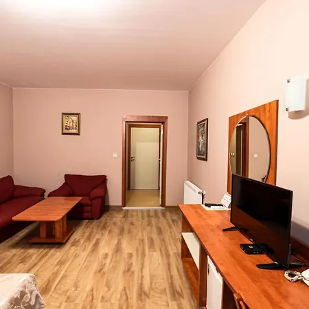 Philippopolis 3*