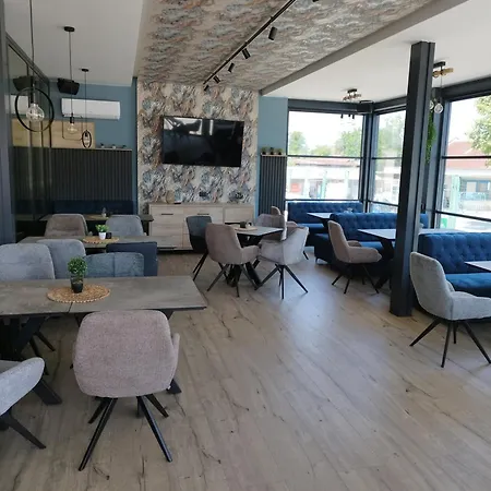 Hotel Philippopolis 3*